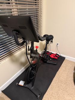 Peloton Bike with accessories + delivery!