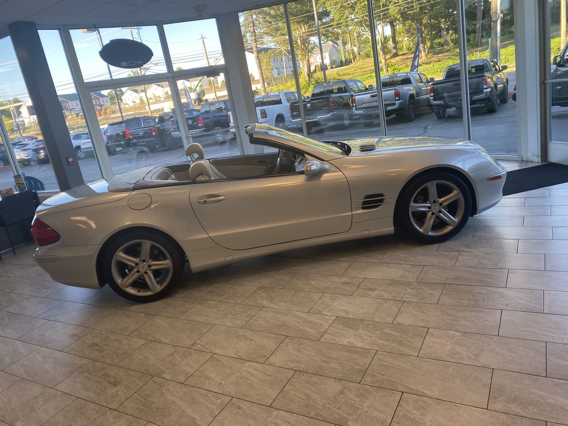 2005 Mercedes-Benz SL-Class