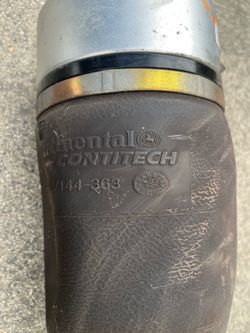 BMW front air shocks/air bags