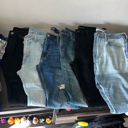 Men’s On Brand Jeans Bundle — 13 Pairs (Various Washes: Light, Dark, Black, Ripped) Sizes From W30-33 L30-32 