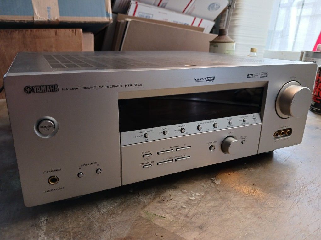 Yamaha HTR-5835 Natural Sound Receiver 350 Watts