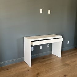 Ikea malm Dressing Table (No Glass Top)