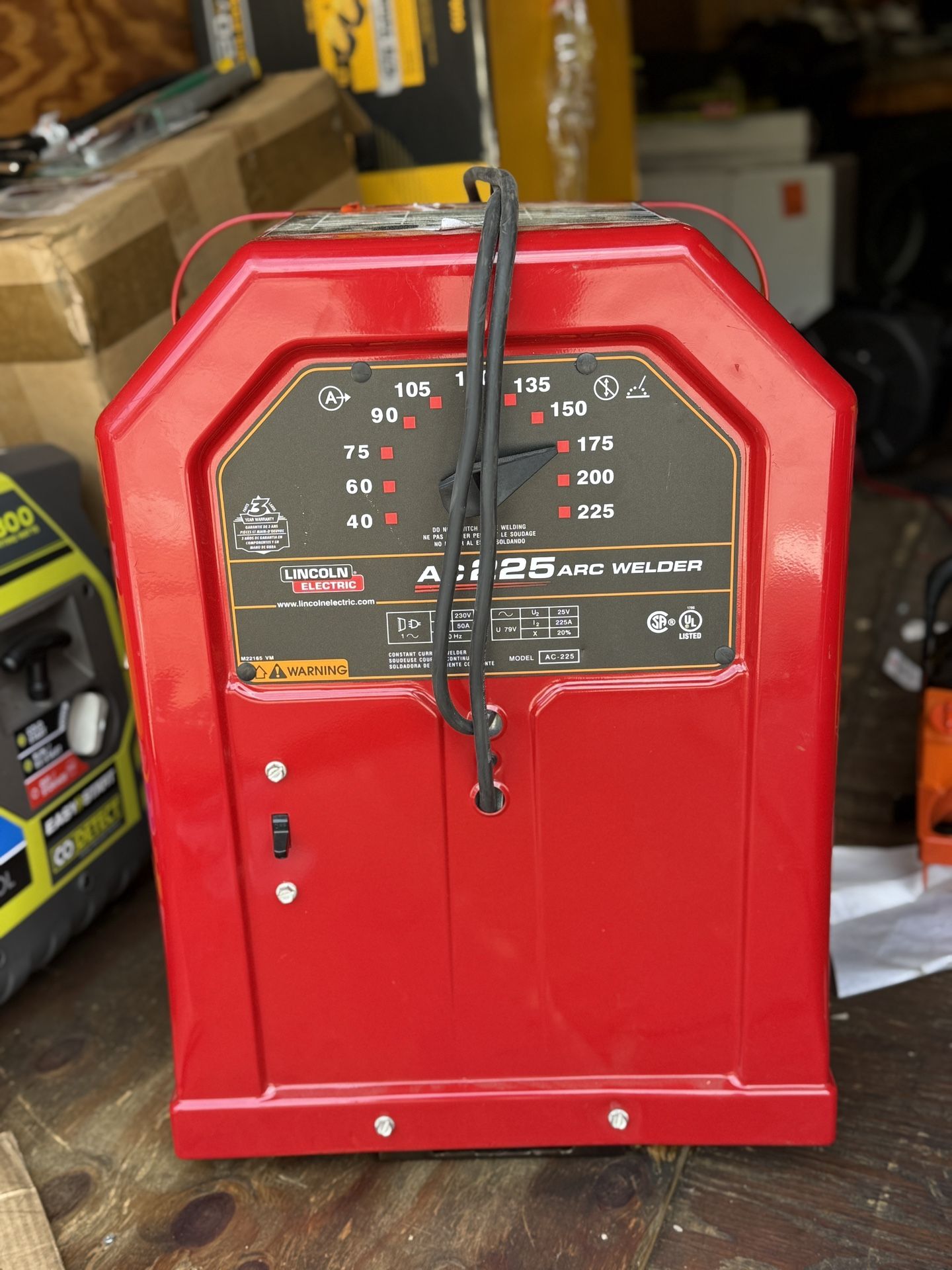 Lincoln Electric 225amp Arc/Stick Welder