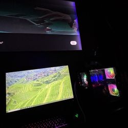 (High tier) Gaming pc and Set Up 800$