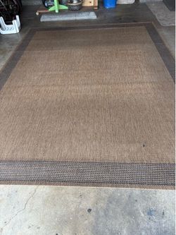 8’x10’ area rug