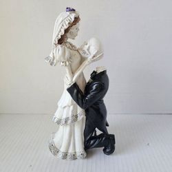 Day of The Dead Resin Bride & Groom NEW