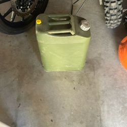 20L Gas Can Metal