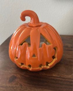 2- piece Fall decor - pumpkins