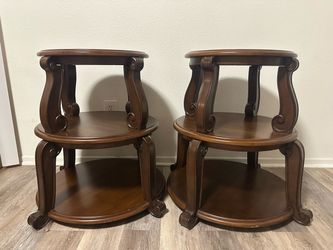 Round Two-Tier Wood Side Table (set of 2)