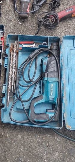 Makita