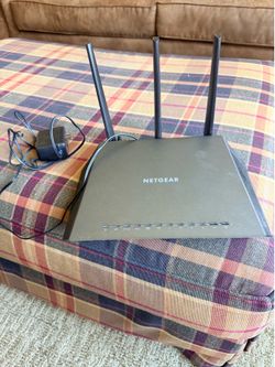 NETGEAR Nighthawk R6900P