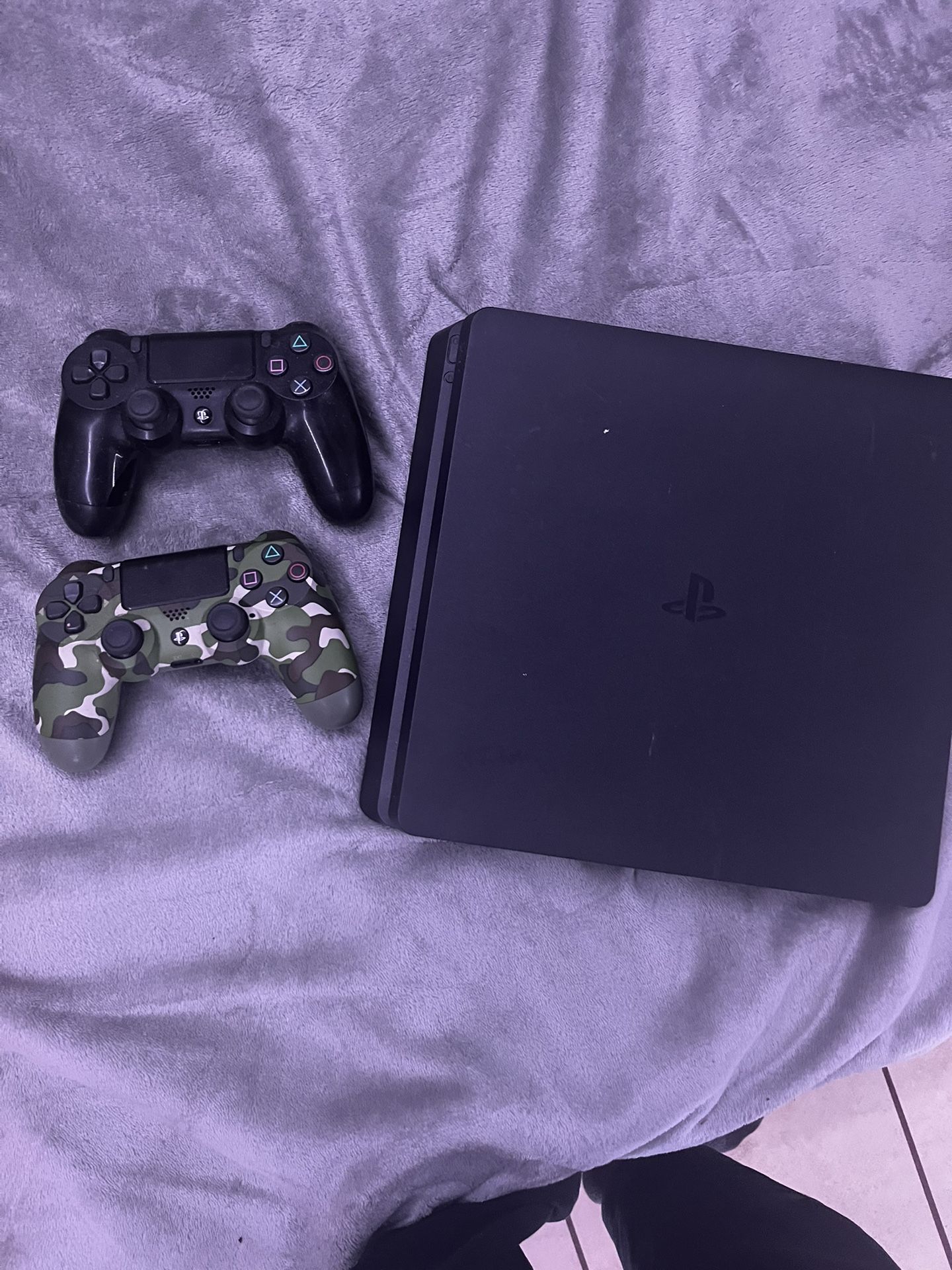 PS4