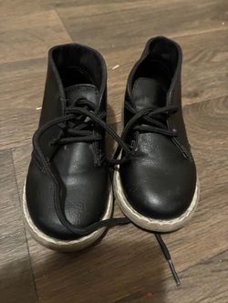 Blk ankle lace up boots