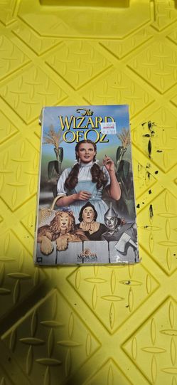 The Wizard of Oz VHS MGM/UA