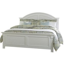 LIBERTY FURNITURE SUMMER HOUSE I QUEEN PANEL BED (3 BOXES) NEW IN BOX