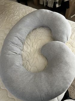 Pregnancy Pillow