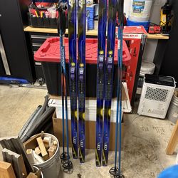 Rossignol LTS AR PLUS Mens XC Ski/Binding/Poles195 and 215 cm