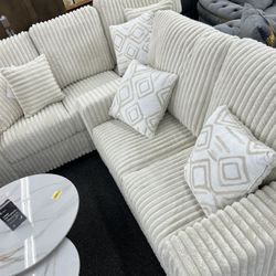 Stunning Stylish Couch And Loveseat!