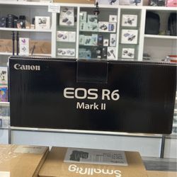 Canon R6 II