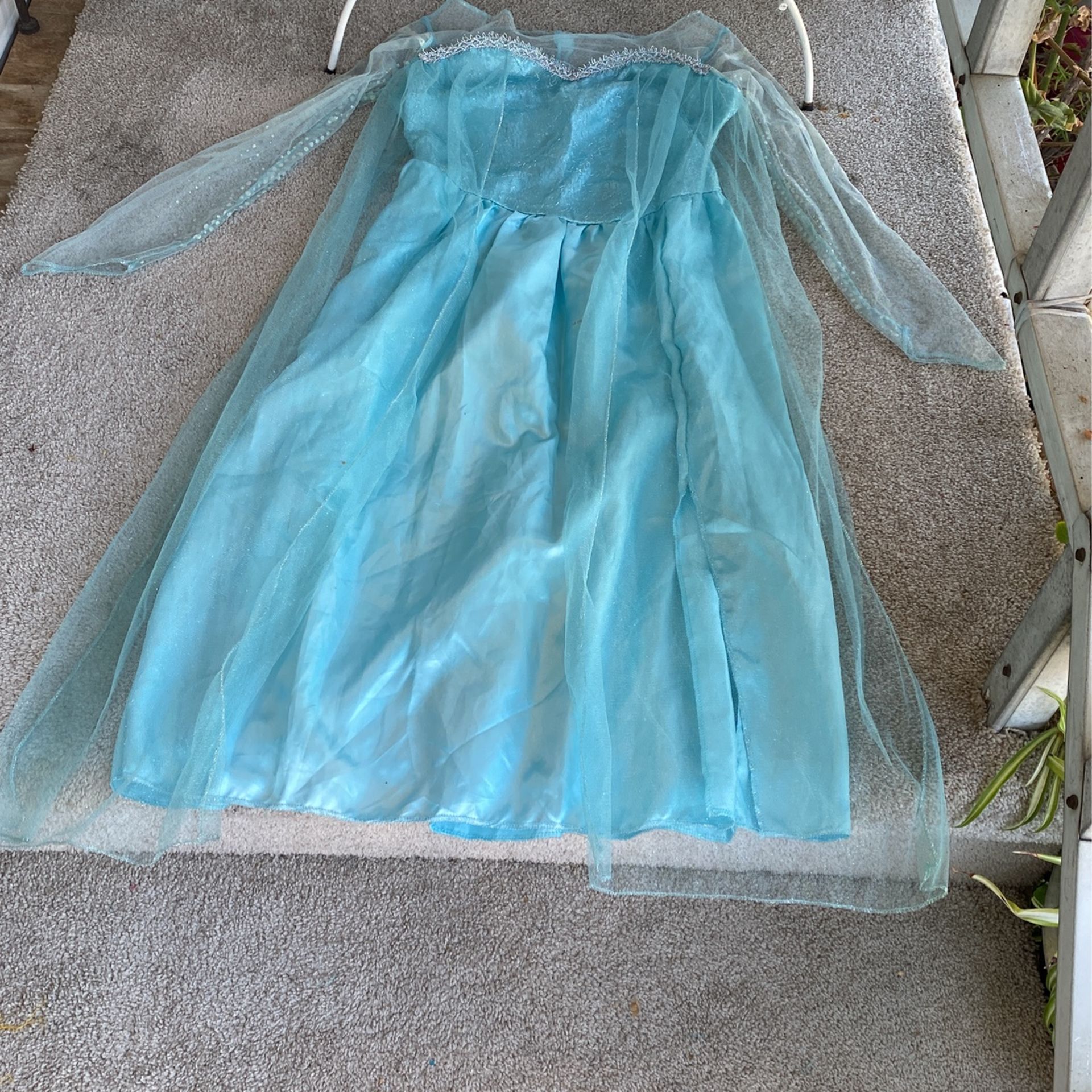 Girls Costume Dress Elsa Frozen Princess Disney Sz. M. 7-8