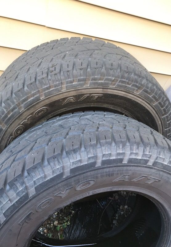 Toyo A/T 355/60R20 about 35-36” tires