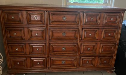 Palmer Home 12 Drawer dresser