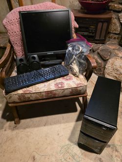 Computer with all accessories- hard drive, speakers, keyboard