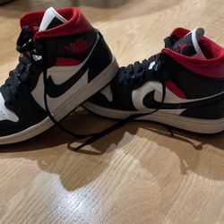 Nike Air Jordan Ones  **like NEW** 