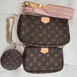 LOUIS VUITTON Multi Pochette
