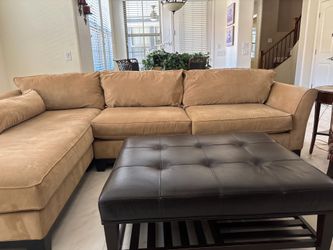 La-Z-Boy 2-Piece Sectional Couch