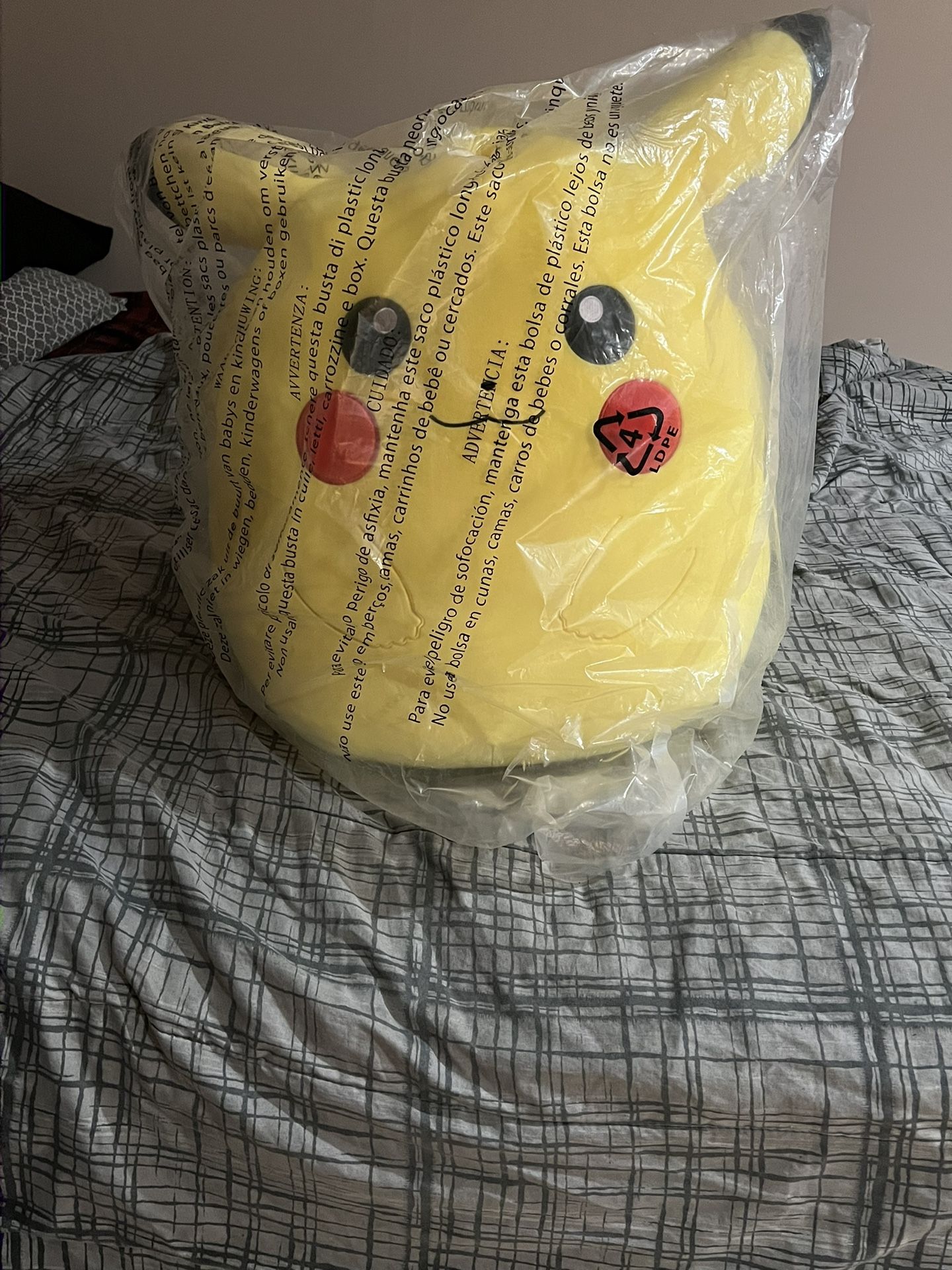Jumbo Squishmallow Pikachu
