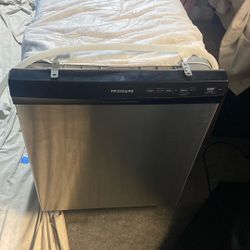 Dishwasher 
