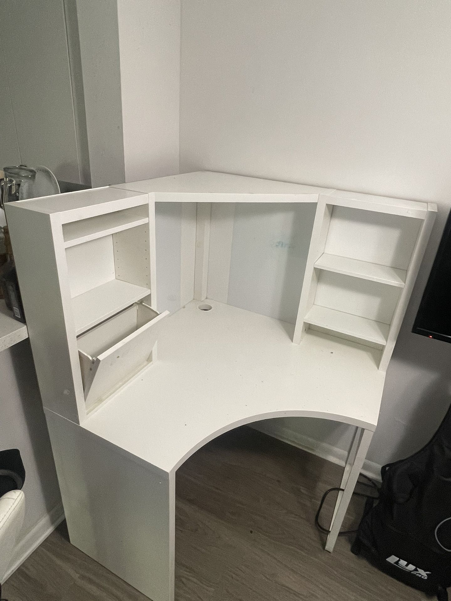 IKEA MICKE Corner desk / workstation, white, 39 3/8x55 7/8 " desk