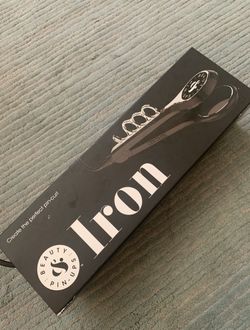 Curling Iron For Perfect Pinup Curls 