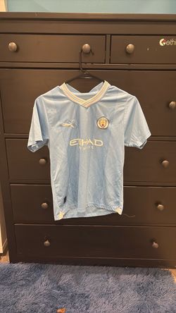 Haaland Manchester City jersey