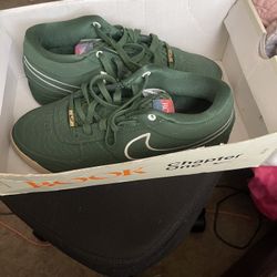 Nike Books Chapter 1 