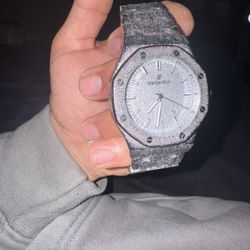 DIAMOND FROSTED AP (TRADES OR OFFERS)