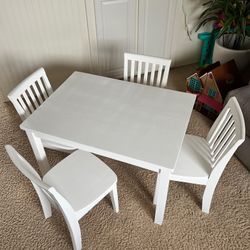 Pottery Barn Kids Carolina Table and 4 Chairs 