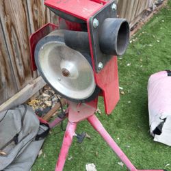 Baseball Pitching Machine 