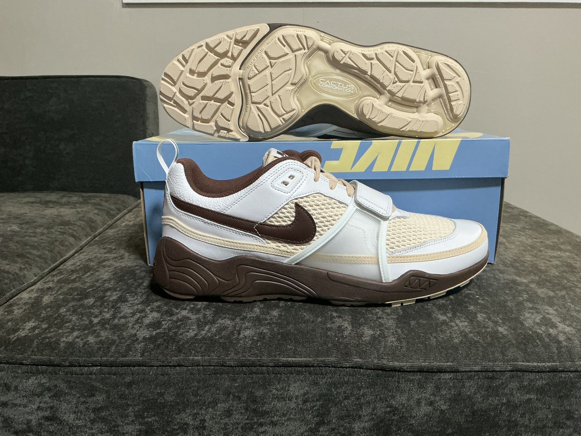Size 14 - Nike x Travis Scott Zoom Field Jaxx “Light Chocolate”