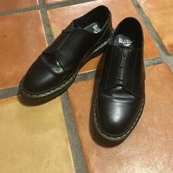 Dr. Martens 