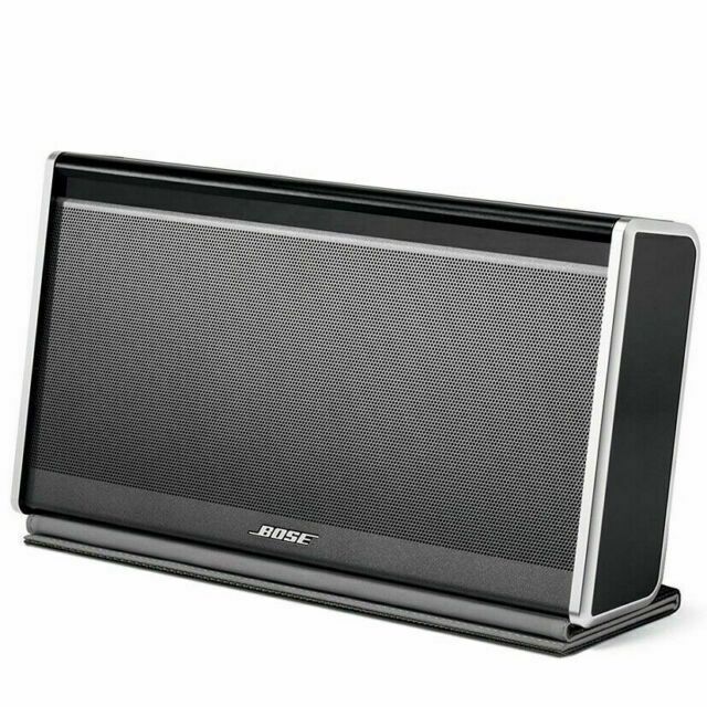 Bose Soundlink Bluetooth Mobile Speaker (model 404600)