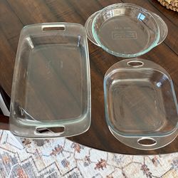 Pyrex Easy Grab Glass Bakewear