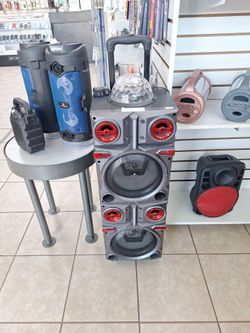 Large Portable Party Speaker with DJ Light