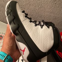 Jordan 9s “Space Jam”