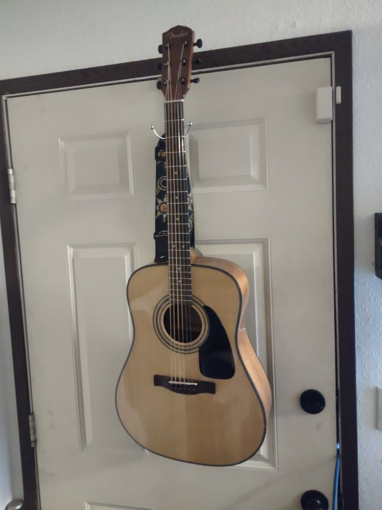 Fender Guitar Tuner Fender Pick Shoulder Strap Beautiful Acoustic Guitar 