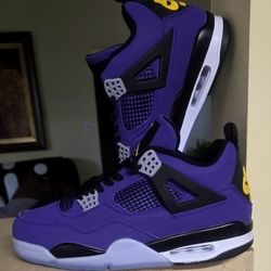 Air Jordan 4
