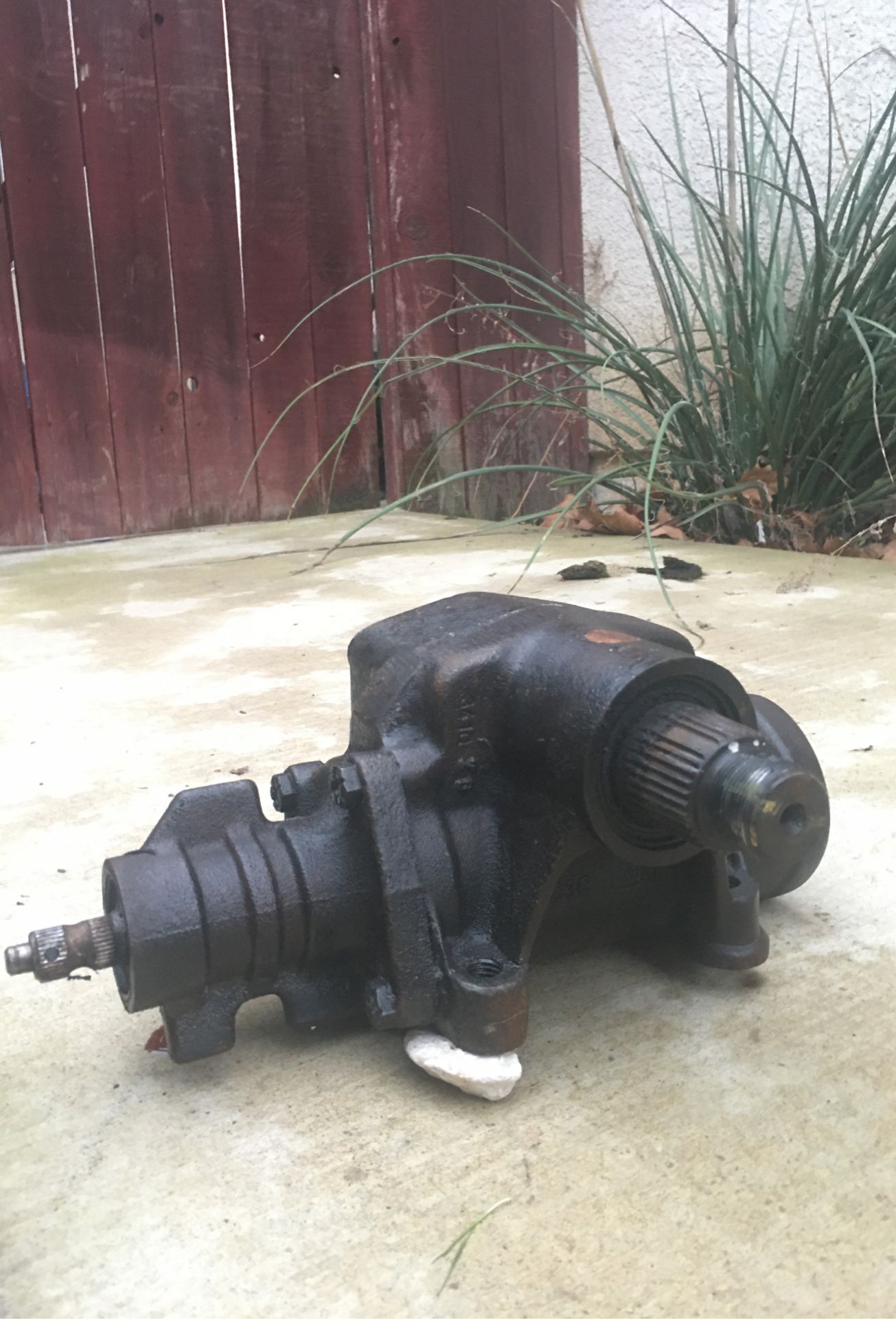 Ford F350 Steering Box for Sale in Menifee, CA OfferUp