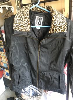 BLACK AND CHEETAH JACKET MEDIUM SIZE