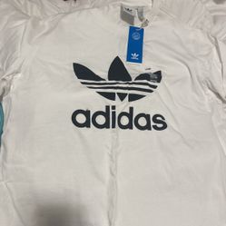 Adidas Size Large Shirt 